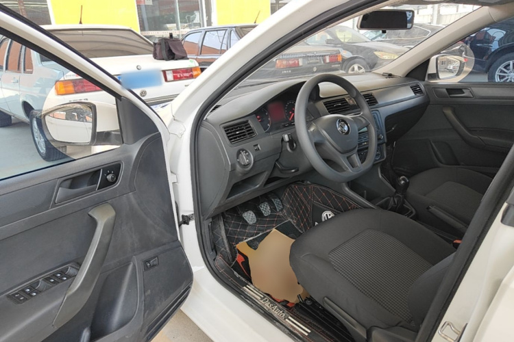 Volkswagen Santana 2017 #16 Volkswagen Santana 2017 car image #16