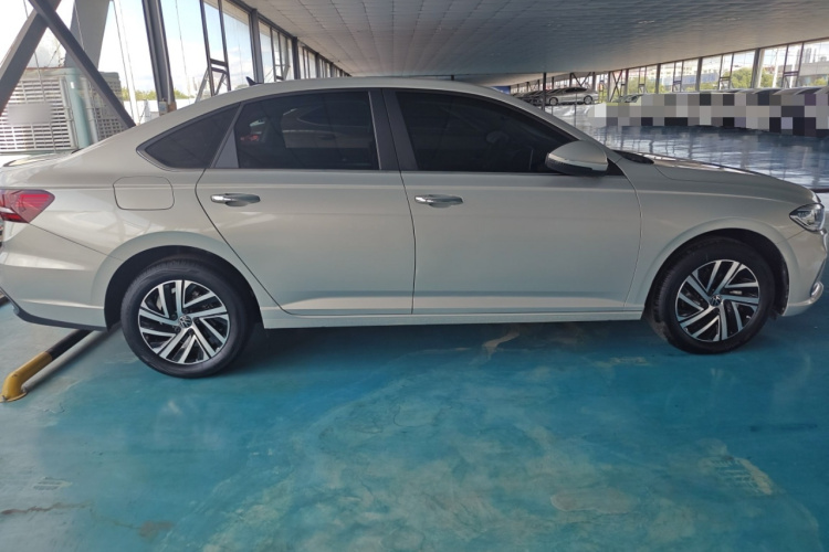 Volkswagen Lavida 2023 car image #6
