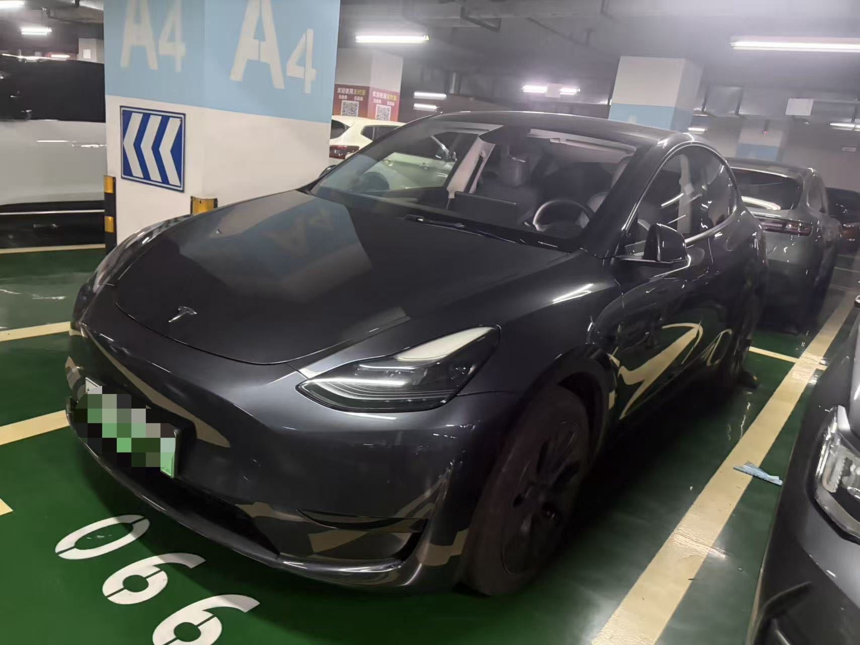 Tesla Model Y 2024 Tesla Model Y 2024 car image