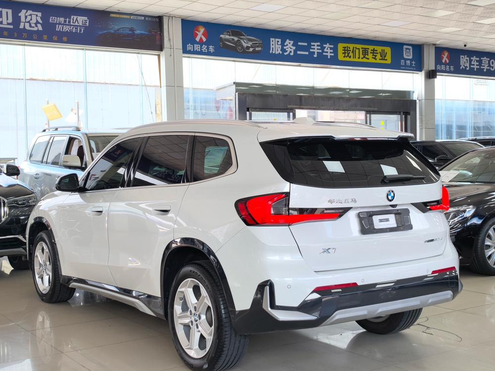 BMW X1 2023 #4 BMW X1 2023 car image #4