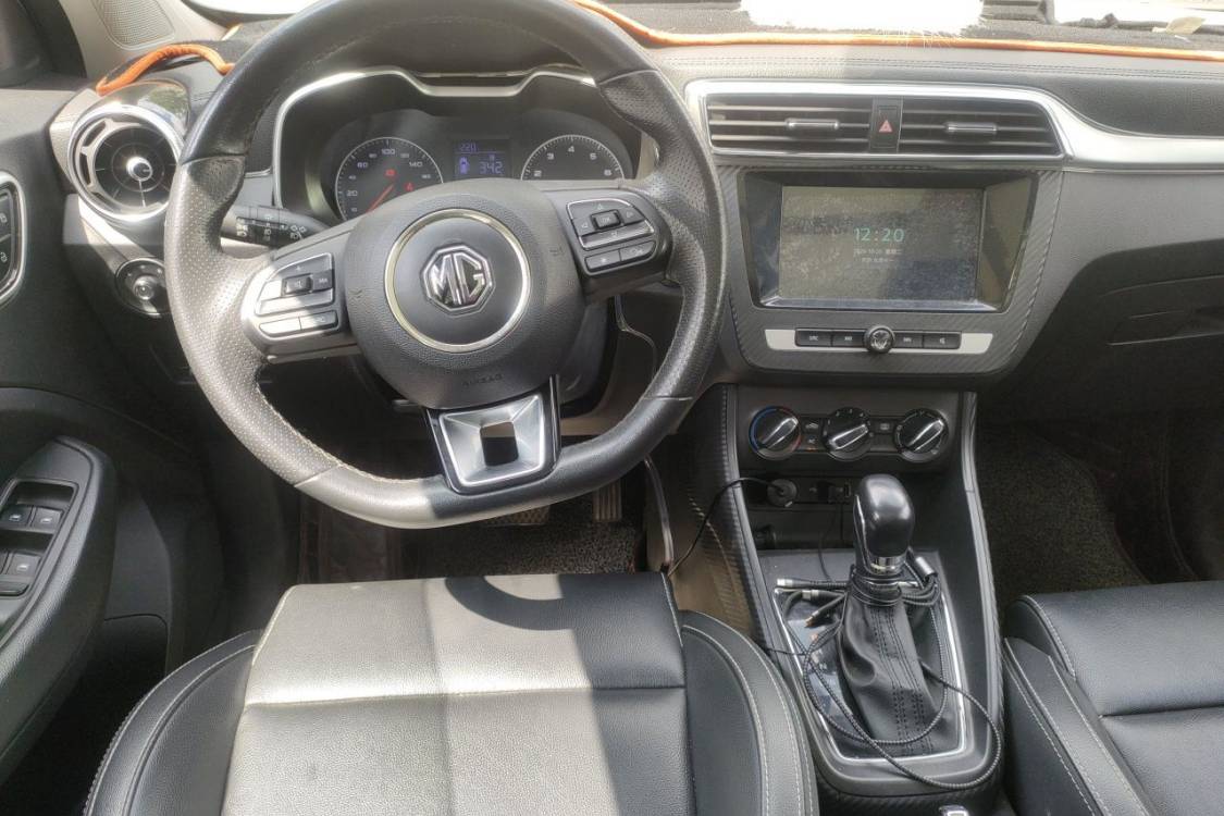MG ZS 2018 #21 MG ZS 2018 car image #21