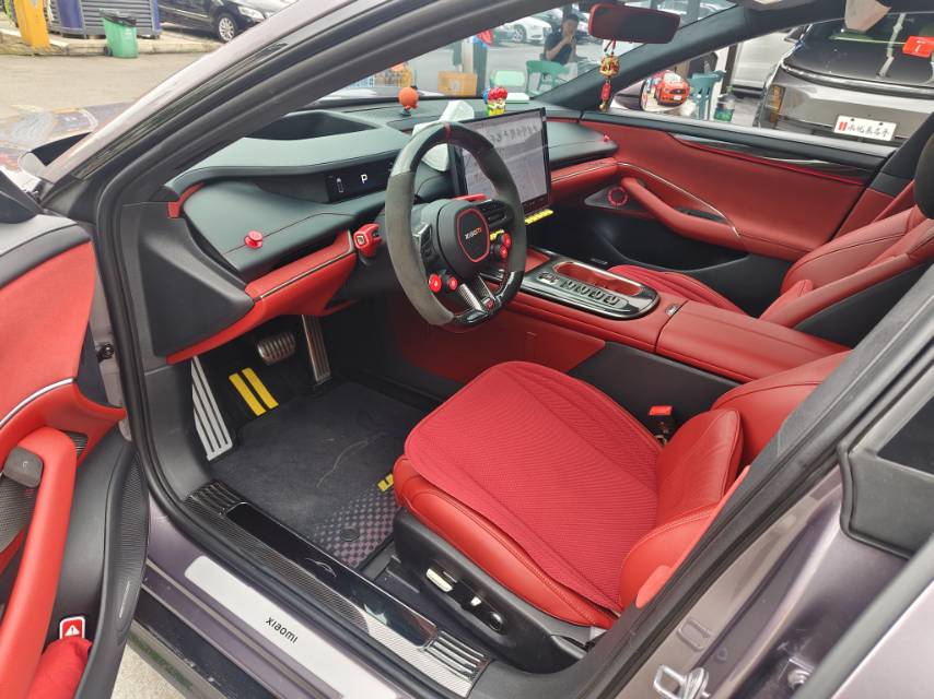 MI SU7 2024 car image #2