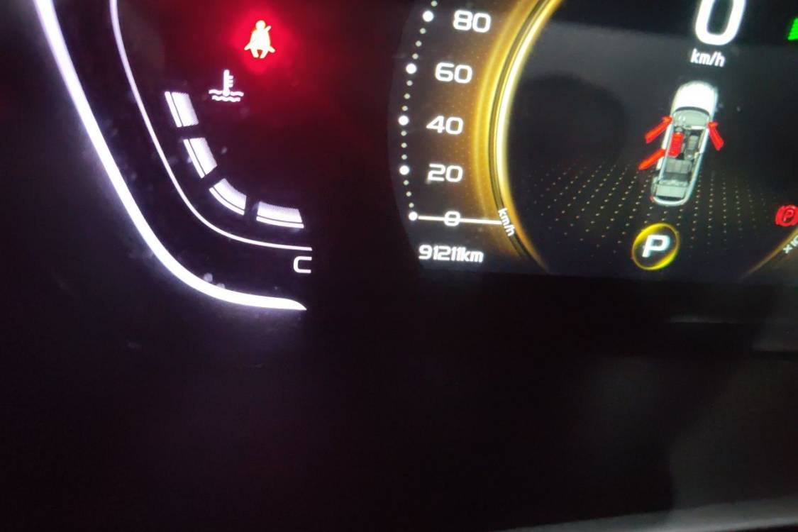 GEELY Coolray 2020 #25 GEELY Coolray 2020 car image #25