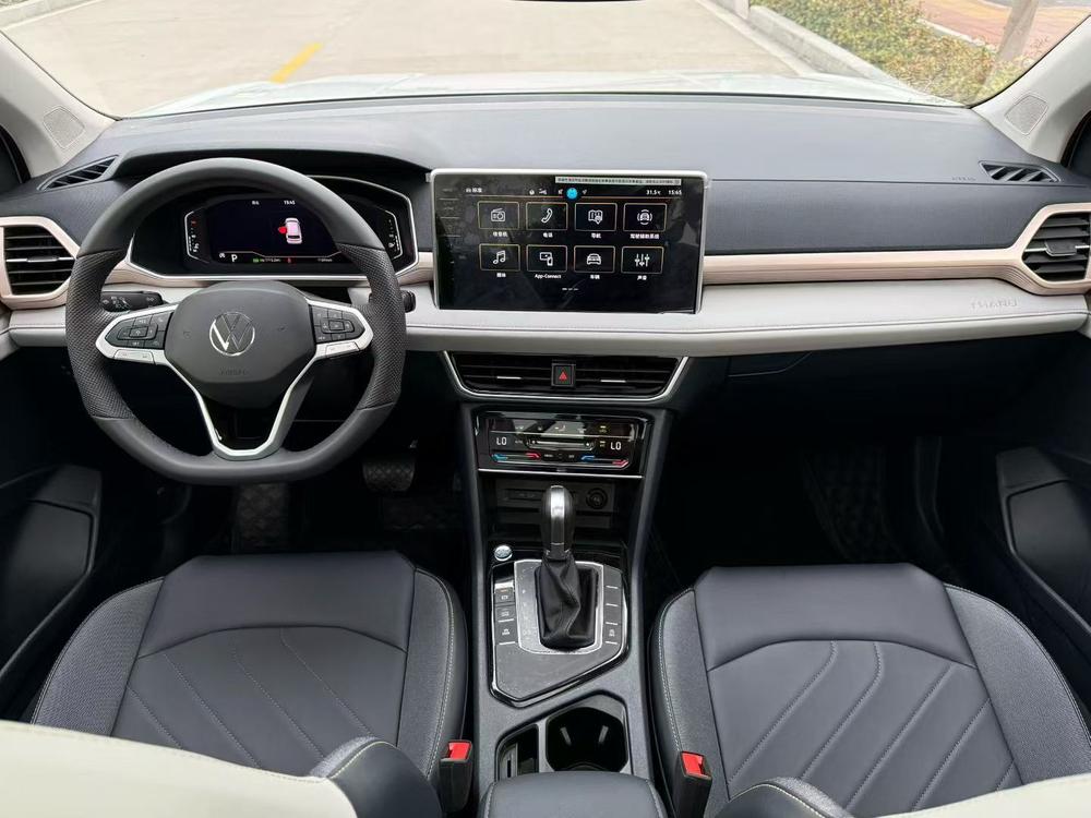 Volkswagen Tharu 2024 car image #7
