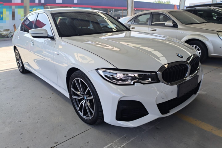 BMW 3 Series 2021 #4 BMW 3 Series 2021 car image #4