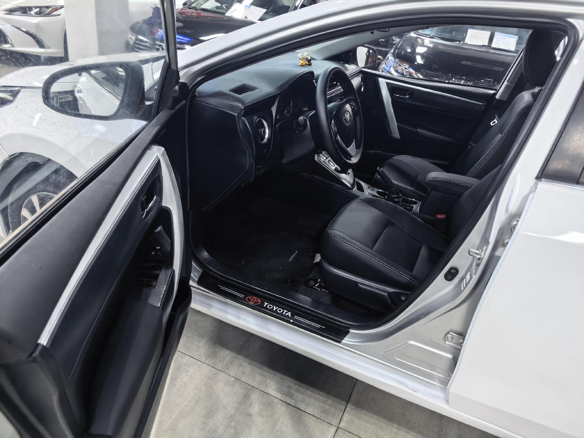 Toyota Corolla Hybird E+ 2019 #8 Toyota Corolla Hybird E+ 2019 imagen de coche #8