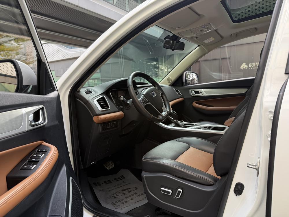 GEELY Vision X6 2018 car image #15