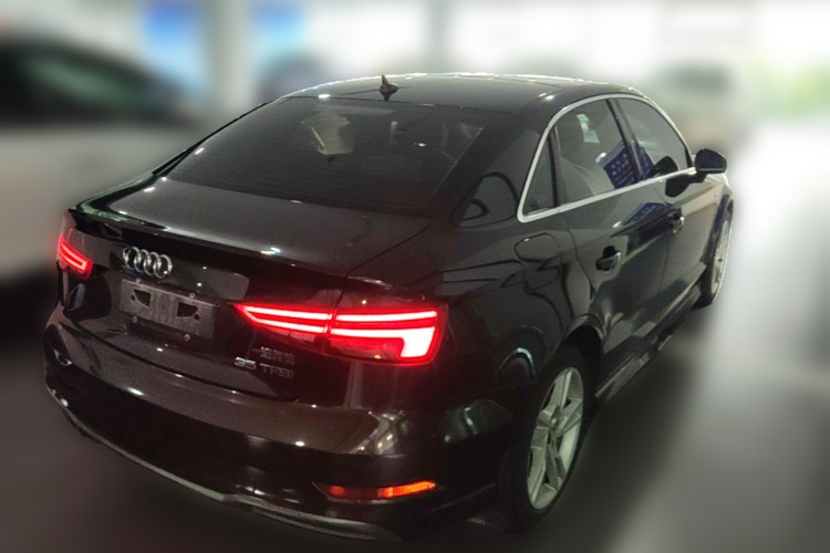 Audi A3 2019 car image #7