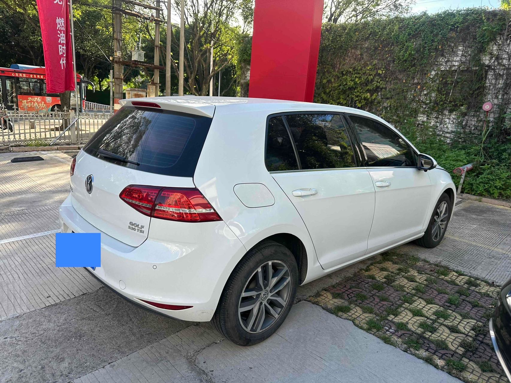 Volkswagen Golf 2016 car image #4