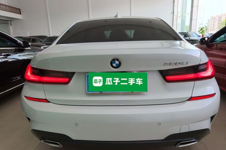 BMW 3 Series 2021 car image #6
