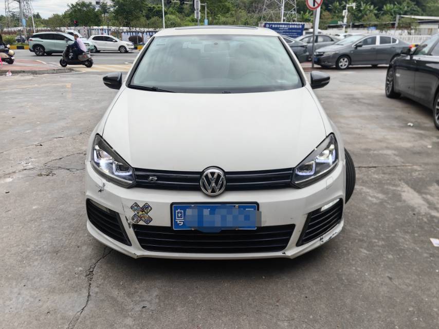Volkswagen Golf 2011 Volkswagen Golf 2011 car image