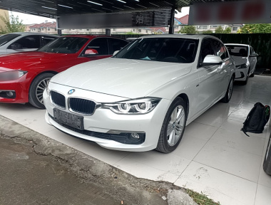 BMW 3 Series 2017 BMW 3 Series 2017 image de voiture