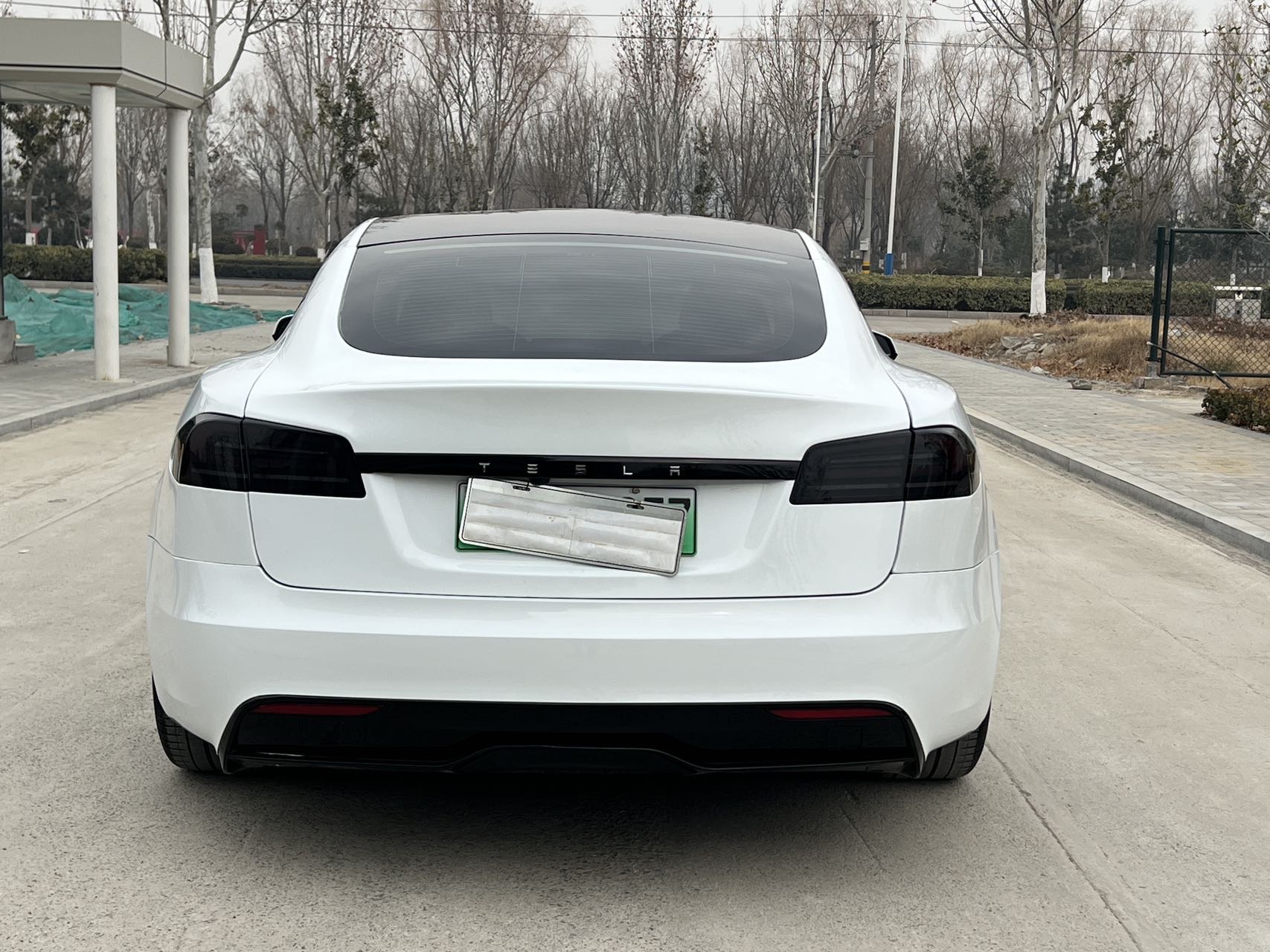 Tesla Model S 2023 #8 Tesla Model S 2023 car image #8