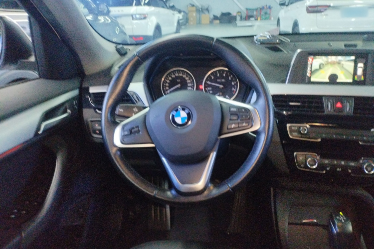 BMW X1 2016 image de voiture #11