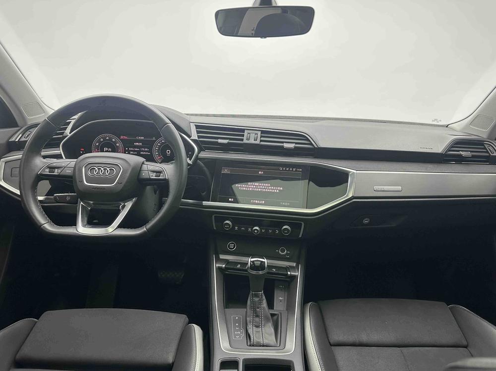 Audi Q3 2021 #13 Audi Q3 2021 car image #13