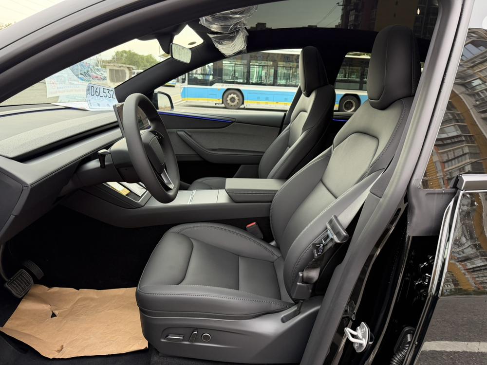 Tesla Model Y 2026 #8 Tesla Model Y 2026 imagen de coche #8