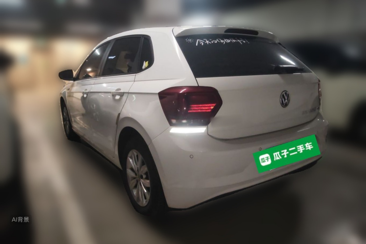 Volkswagen Polo 2019 car image #5