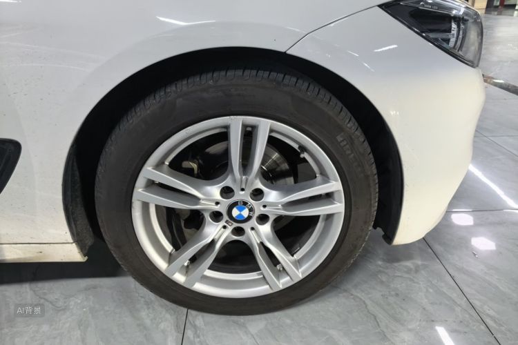 BMW 3 Series GT 2019 imagem de carro #9