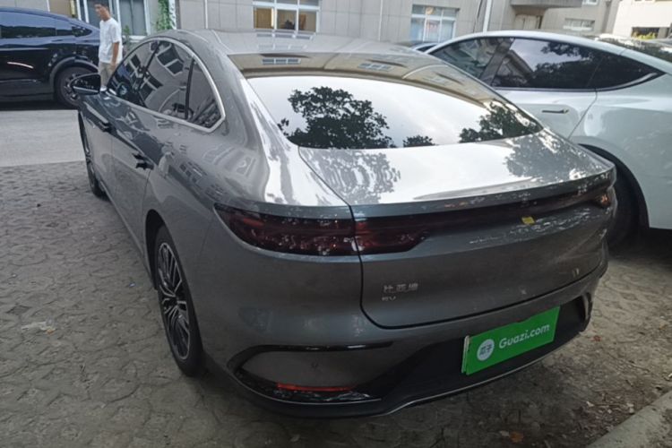 BYD Han 2024 car image #5