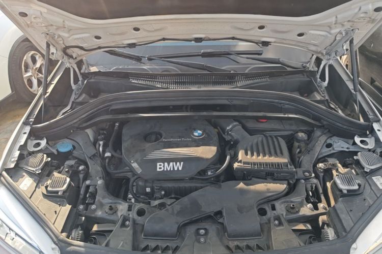 BMW X1 2018 #22 BMW X1 2018 car image #22