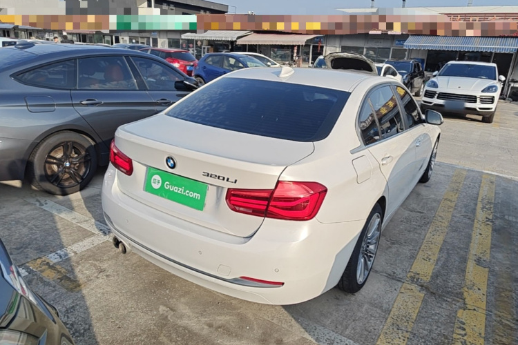 BMW 3 Series 2019 #7 BMW 3 Series 2019 car image #7