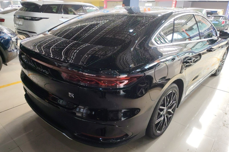 BYD Han 2024 #7 BYD Han 2024 car image #7