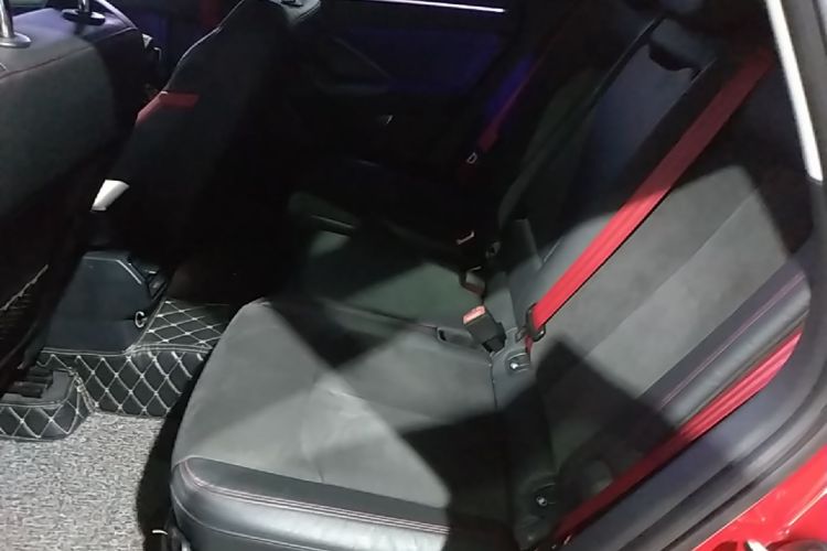Audi Q3 2021 immagine di auto #17