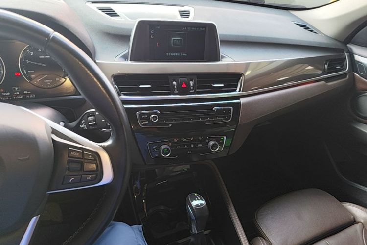 BMW X1 2018 #10 BMW X1 2018 car image #10