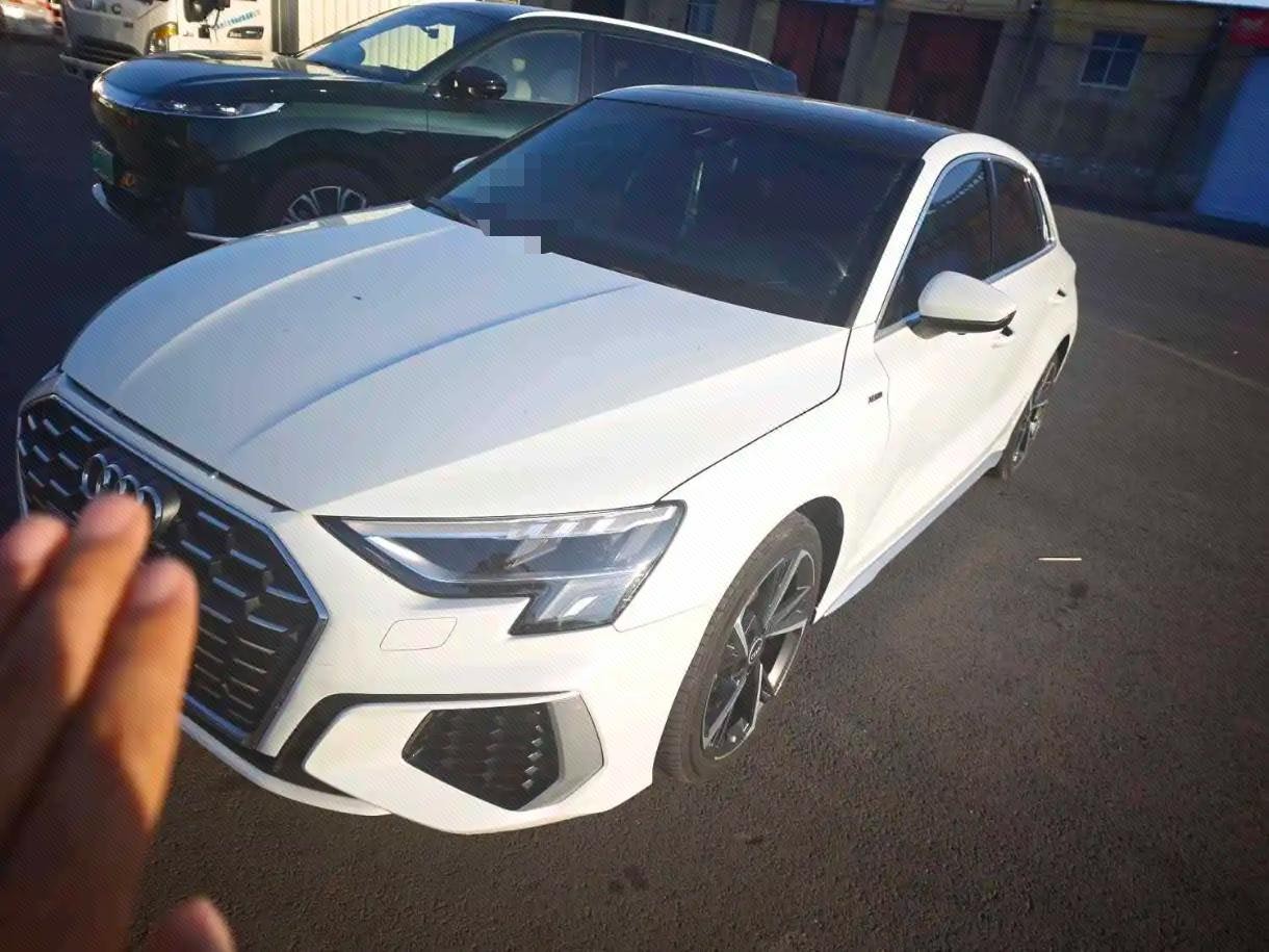 2022 2022 immagine di auto