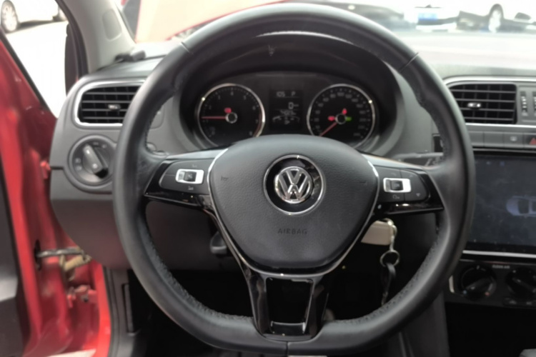 Volkswagen Polo 2019 #11 Volkswagen Polo 2019 car image #11