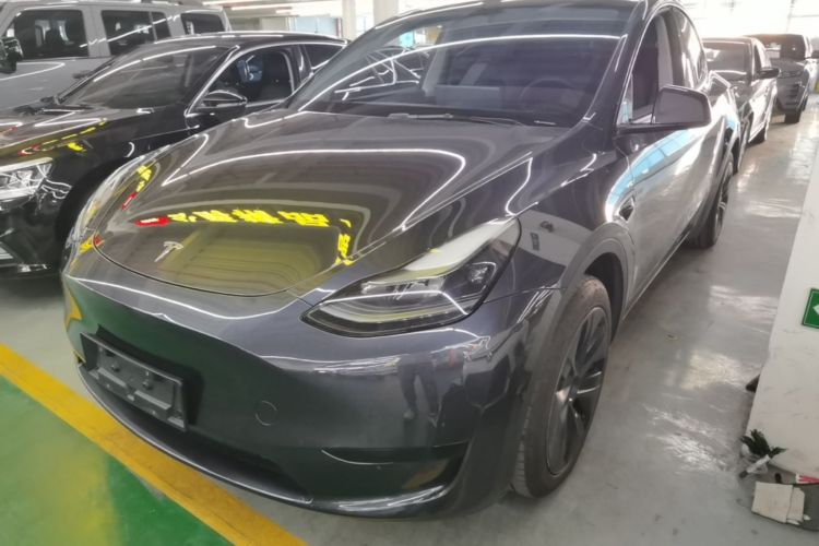 Tesla Model Y 2024 #2 Tesla Model Y 2024 immagine di auto #2