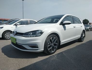 Volkswagen Golf 2020 car image 
