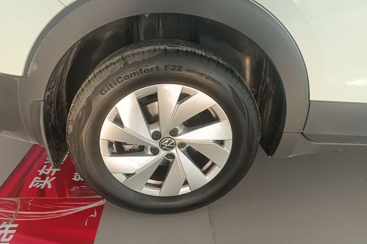 Volkswagen Tharu 2024 car image #10