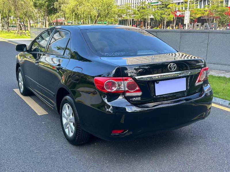 Toyota Corolla 2012 #9 Toyota Corolla 2012 car image #9