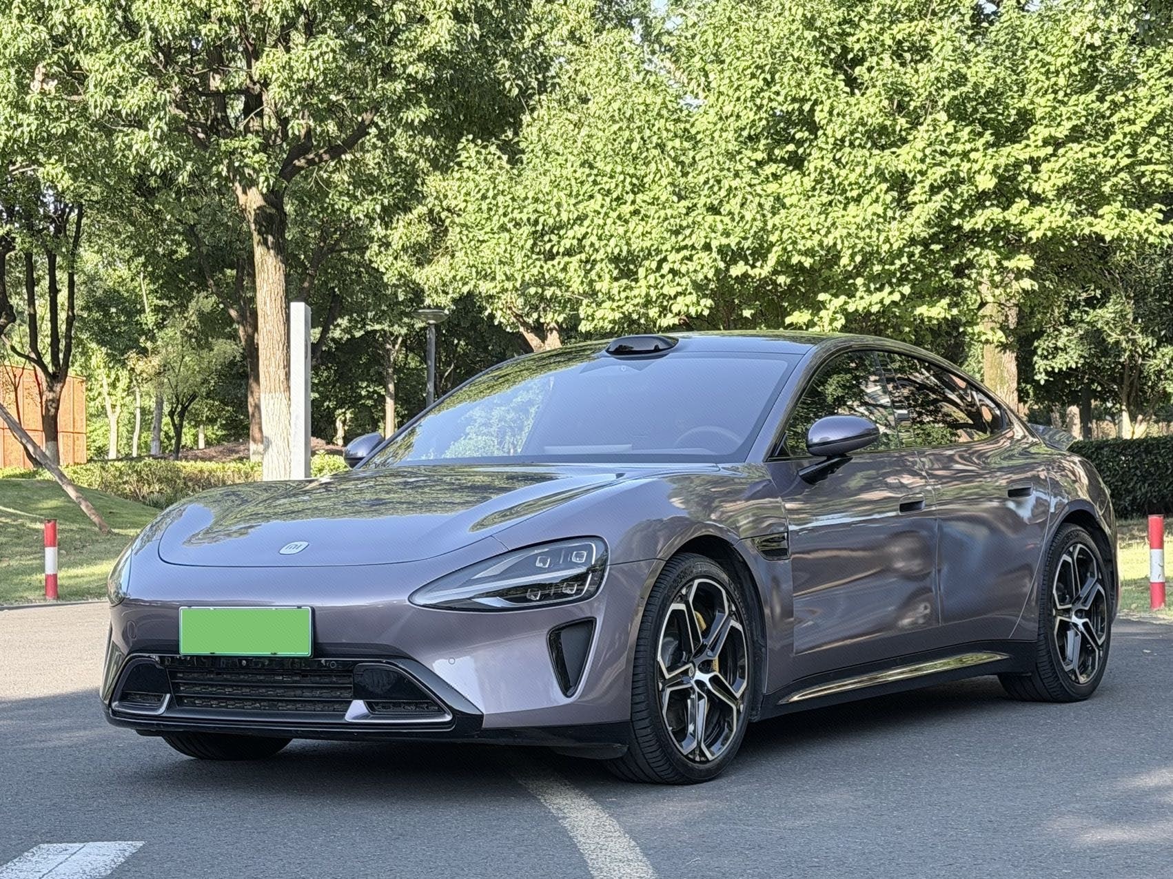 MI SU7 2024 car image 