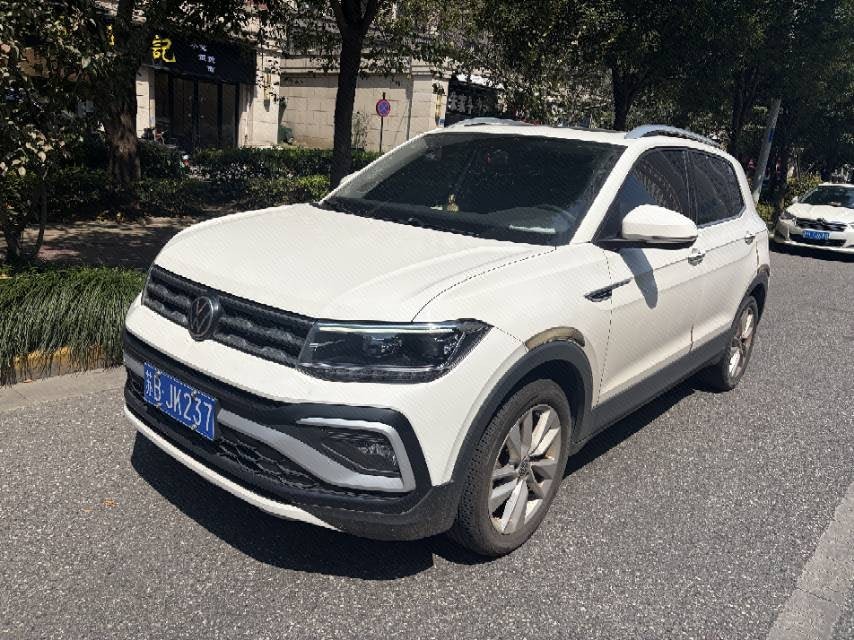 Volkswagen T-Cross 2021 Volkswagen T-Cross 2021 car image