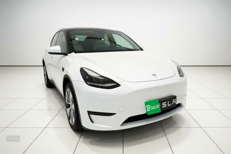 Tesla Model Y 2022 #4 Tesla Model Y 2022 immagine di auto #4