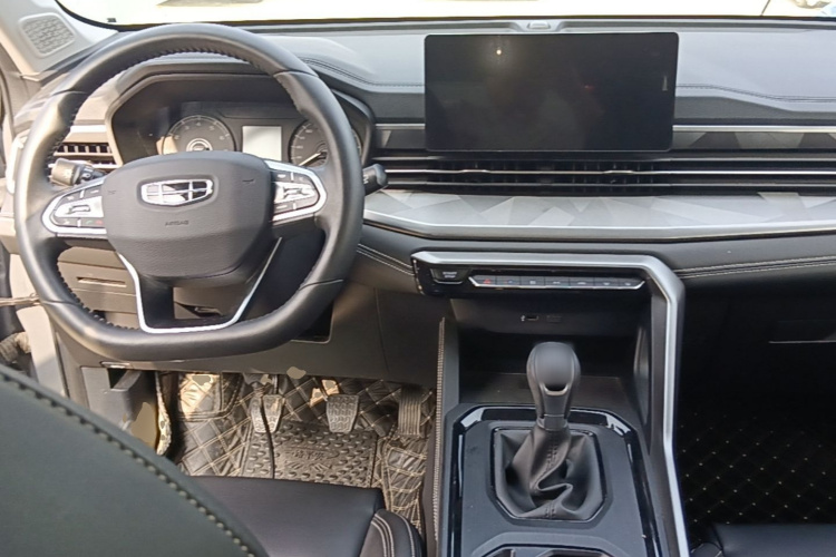 GEELY Vision X6 2023 #10 GEELY Vision X6 2023 car image #10