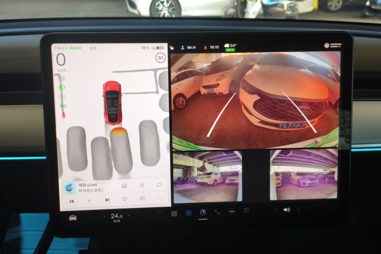 Tesla Model Y 2022 #13 Tesla Model Y 2022 car image #13