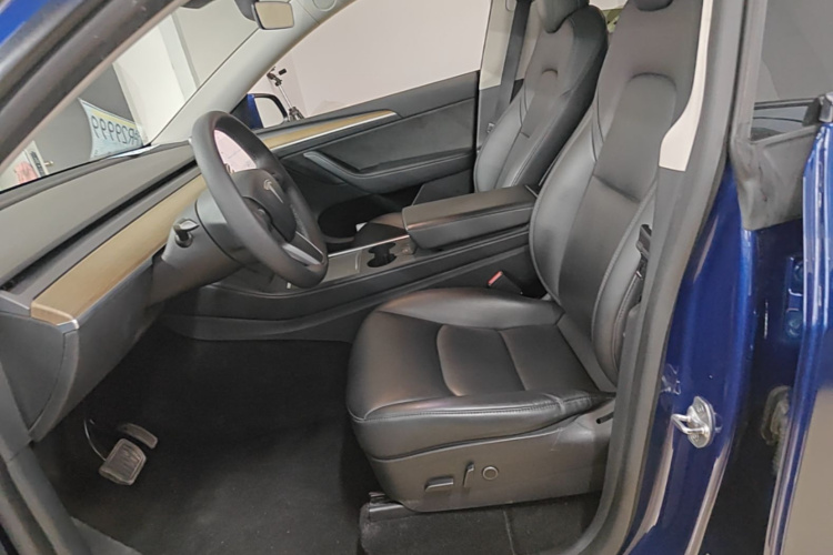 Tesla Model Y 2021 #15 Tesla Model Y 2021 immagine di auto #15