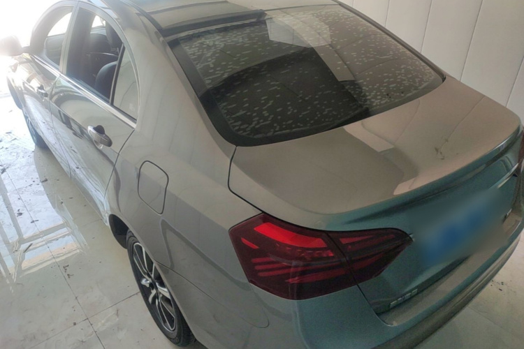 GEELY Emgrand 2019 #7 GEELY Emgrand 2019 car image #7