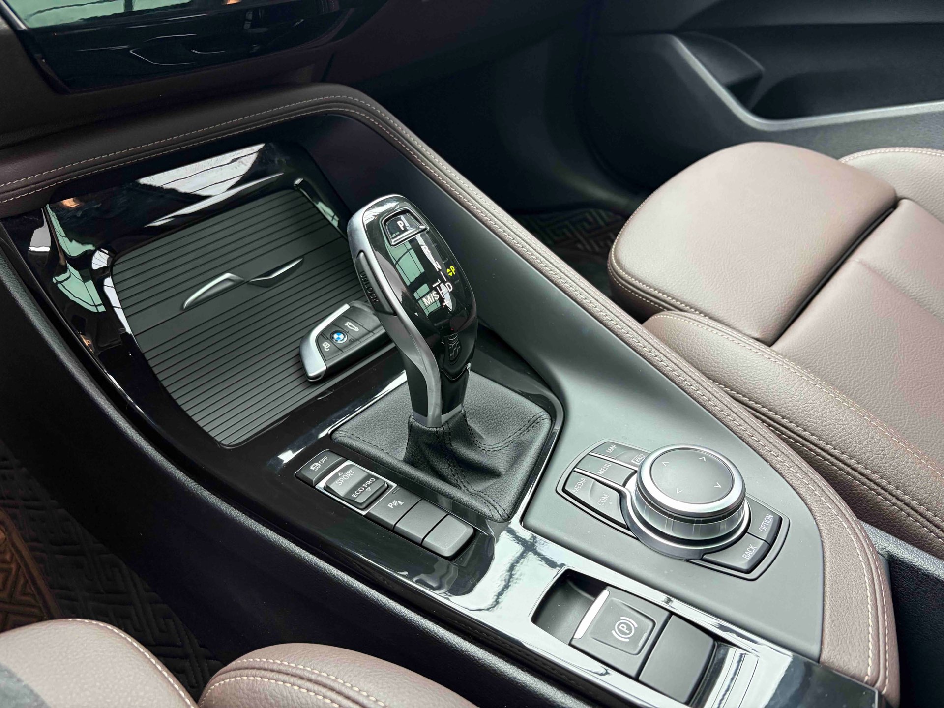 2023 car image #8