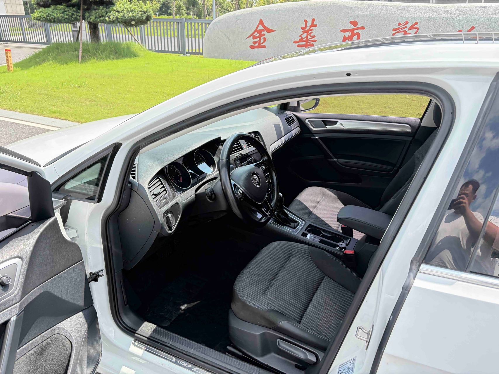 Volkswagen Golf 2019 #5 Volkswagen Golf 2019 car image #5