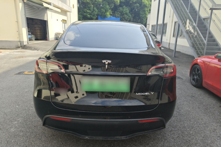 Tesla Model Y 2021 #6 Tesla Model Y 2021 immagine di auto #6