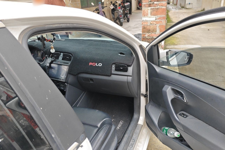 Volkswagen Polo 2017 #27 Volkswagen Polo 2017 car image #27