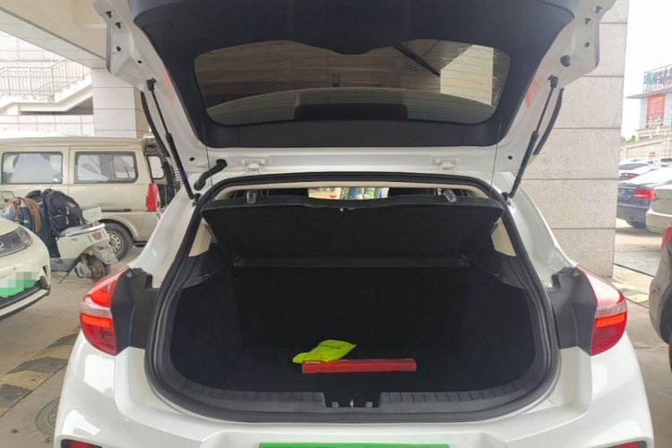 GEELY Emgrand GS 2019 #19 GEELY Emgrand GS 2019 car image #19