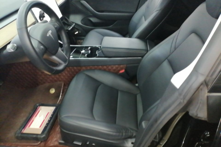 Tesla Model 3 2020 #15 Tesla Model 3 2020 car image #15