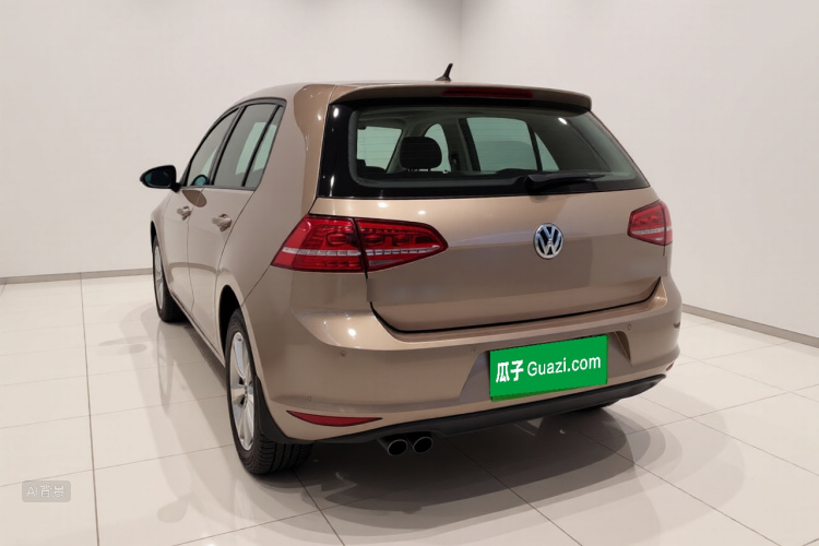 Volkswagen Golf 2014 car image #5