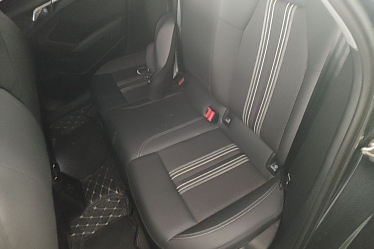 Audi A3 2024 car image #17