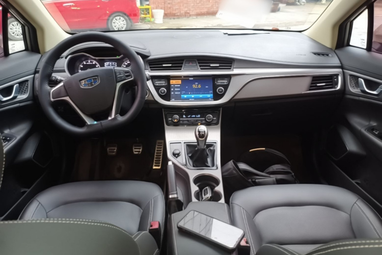 GEELY Emgrand GS 2017 car image #10